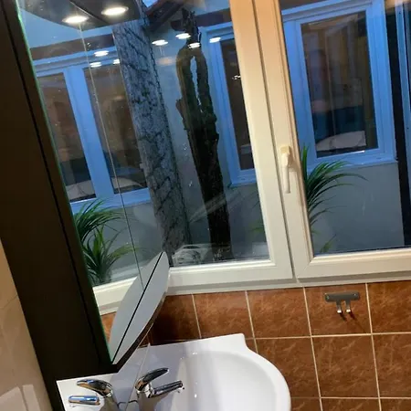 D'hotes Naturiste Le Jardin Des Hirondelles *