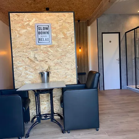 D'hôtes Naturiste Le Jardin Des Hirondelles Alojamento de Acomodação e Pequeno-almoço