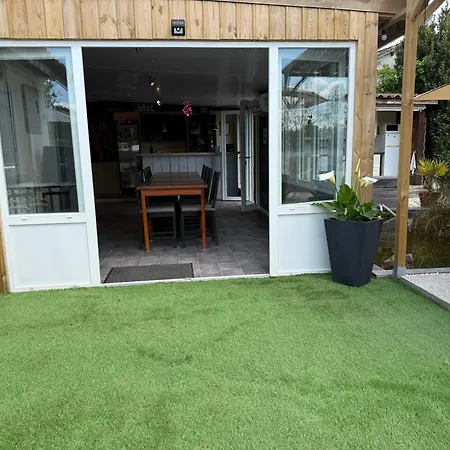Nocleg ze śniadaniem Le Jardin Des Hirondelles Naturiste 3*