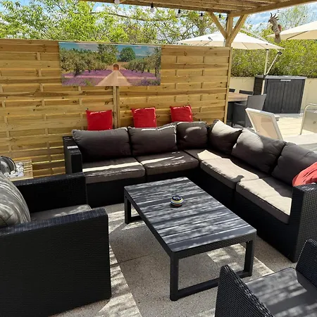 D'hôtes Naturiste Le Jardin Des Hirondelles