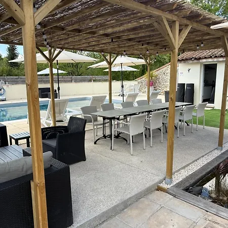 Le Jardin Des Hirondelles Naturiste Nocleg ze śniadaniem