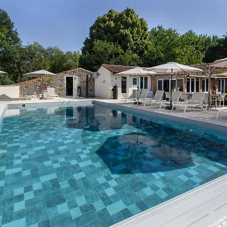 Le Jardin Des Hirondelles Naturiste Blanzaguet-Saint-Cybard