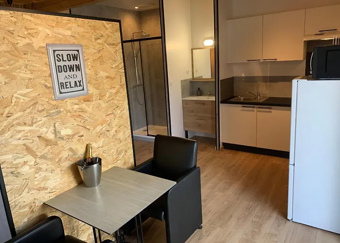 D'hotes Naturiste Le Jardin Des Hirondelles Blanzaguet-Saint-Cybard